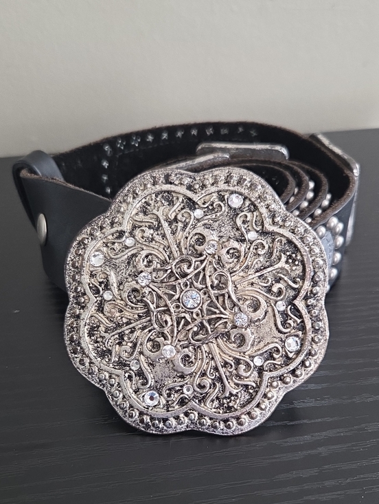 Leather Rock Accessories - Leather Rock Vintage Leather Belt With Silver Floral Buckle